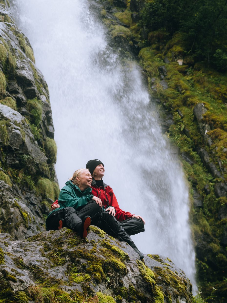 Découvrez les plus beaux fjords de Norvège ! Activités, incontournables et conseils d'experts : tout ce que vous devez savoir avant de partir faire du kayak en Norvège !